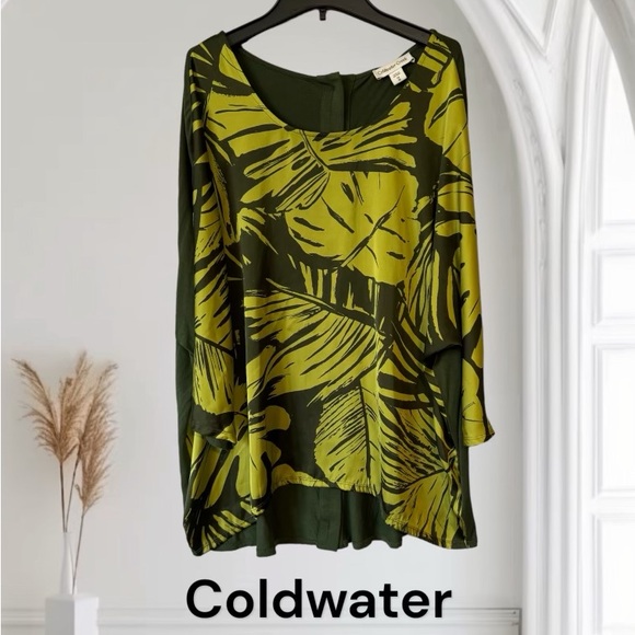 Coldwater Creek Tops - COLDWATER CREEK TROPICAL PRINT FRONT/SOLID BACK TOP 1X/18 #E